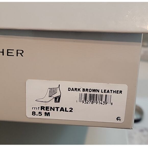 NIB Marc Fisher Rental 2 Chelsea Boots, Size 8.5 - Picture 9 of 9